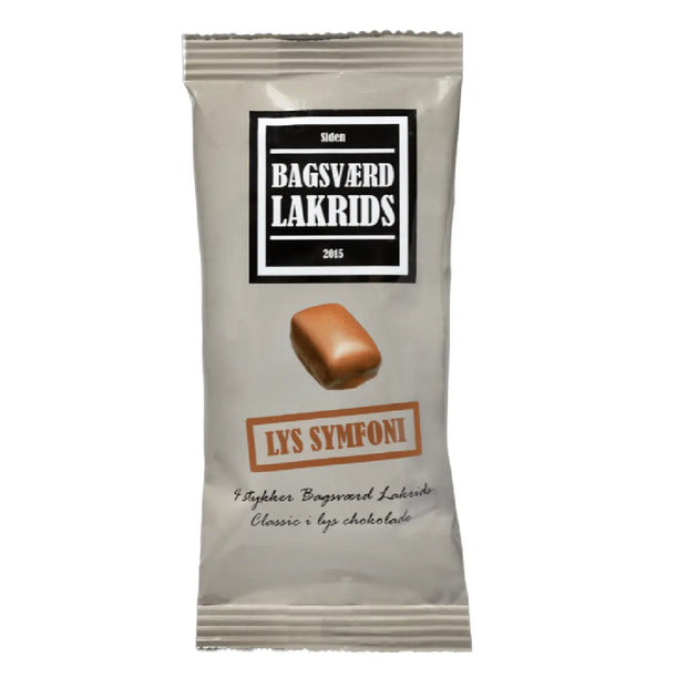 Bagsværd Lakrids Lys Symfoni 4 stk (40 g) – håndlavet dansk salmiaklakrids (Classic) overtrukket med lys chokolade, mundrette stykker med rund sødme og salt lakridsprofil