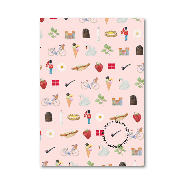 All By Voss Notesbog Danish – hardback notesbog med 96 blanke, kraftige hvide sider der modvirker gennemskrivning ved tusch, omslag med akvarelmotiv af Annemette Voss Fridthjof, 21 x 14,8 cm