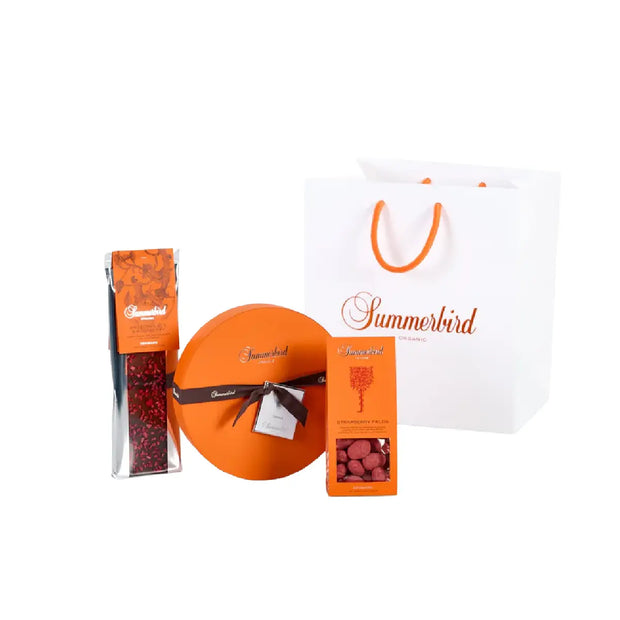 Summerbird Summer Gift Bag med økologiske chokolader, mørk chokolade med hindbær og mandler med jordbær, 356 g