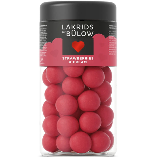 Lakrids by Bülow Strawberries & Cream Regular 270 g i dåse – glutenfri lakrids overtrukket med hvid chokolade, jordbær og fløde