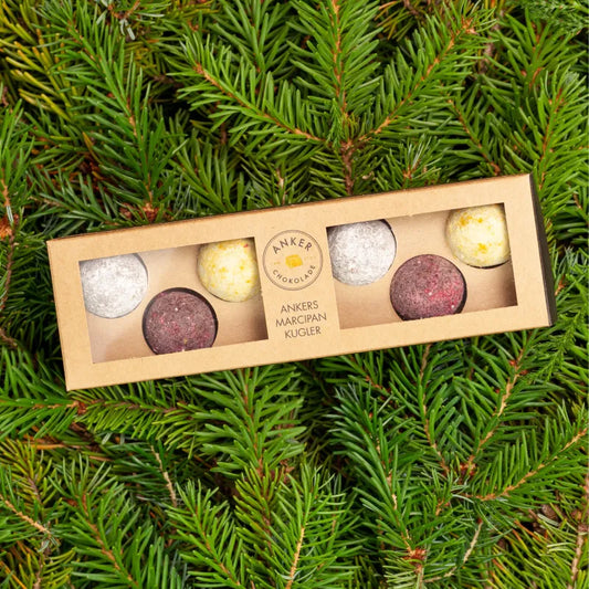 Marcipankugler fra Anker Chokolade – fyldte chokolader med marcipan og chokoladeovertræk