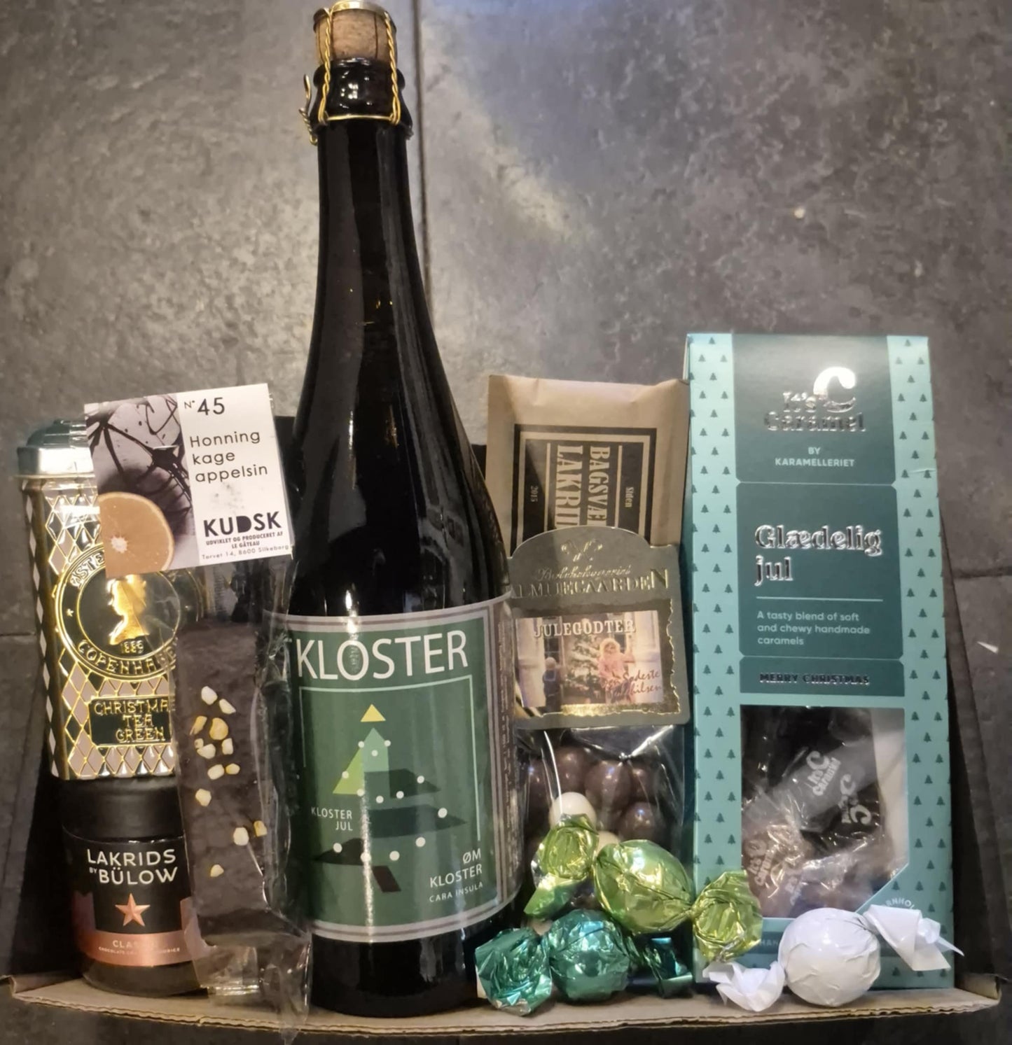 Gavekurv - Julekurv KR. 500;