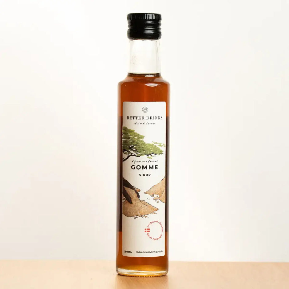 Better Drinks Gomme Demerara Sirup 25 cl – cocktailsirup med akaciegummi og uraffineret demerara-rørsukker, der giver ekstra fylde samt milde noter af karamel og melasse