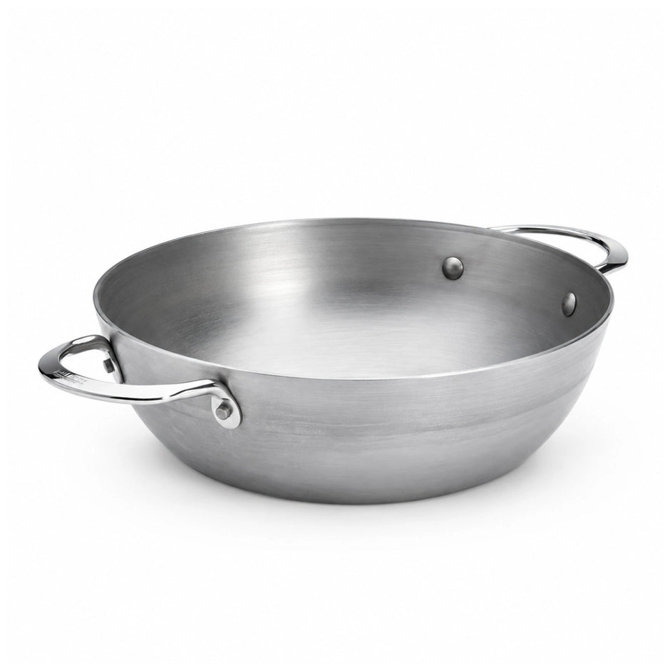 de Buyer Mineral B sauterpande i kulstofstål med 2 håndtag og diameter på 24 cm.