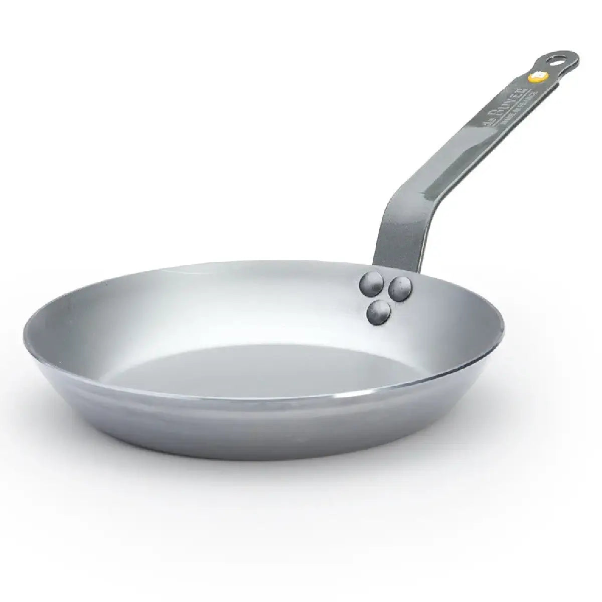 de Buyer Mineral B stegepande i kulstofstål Ø24 cm med bivoksfinish, lyonnaise-form og induktionsbund til bruning og høj varme