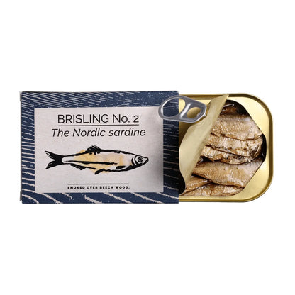 Åben dåse Fangst Brisling No. 2 100 g – røgede brislinger (nordiske sardiner) fra Østersøen røget over bøgetræ, lagt i koldpresset rapsolie, klar til tapas, brød og enkle serveringer