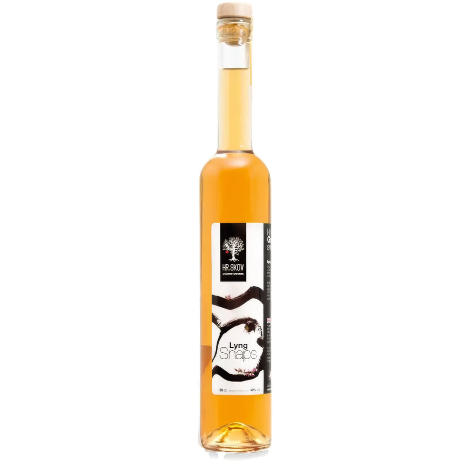 Flaske med Hr. Skov Lyng snaps – dansk snaps med aromatisk lyng, 50 cl og 38% alkohol, velegnet til frokostbord, sild og fiskeretter