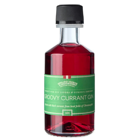 Trolden GROOVY CURRANT Infused Gin 5 cl – mini infused gin med friske solbær fra Christiansfeld, frisk fyldig frugtsmag, flot farve og oplagt til gin & tonic