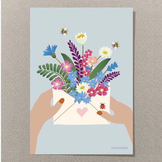 ViSSEVASSE Flowers In Envelope A7 minikort med blomster i kuvert, FSC-certificeret dobbeltkort trykt i Danmark med plads til en kærlig hilsen