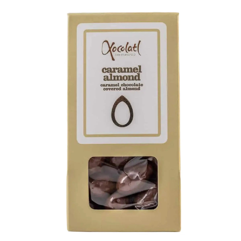 Xocolatl Caramel Almond Small 45 g – sprøde mandler overtrukket med karamelchokolade med havsalt og vanilje, dragé med mælkeingredienser og emulgator soja lecithin, opbevares tørt ved 15–18 grader